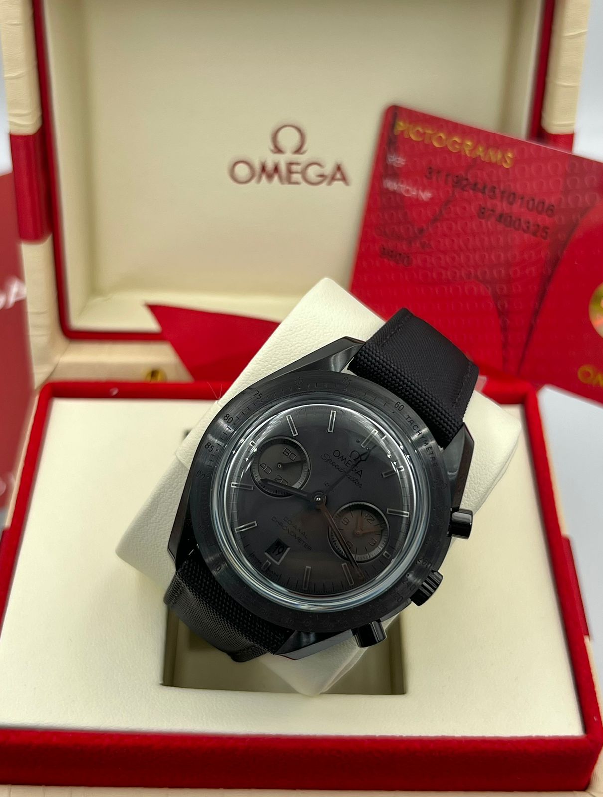 Omega Speedmaster Dark Side Of The Moon