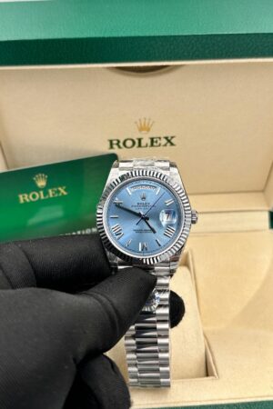 Rolex Day-Date Super Clone 40 mm Ice blue Dial