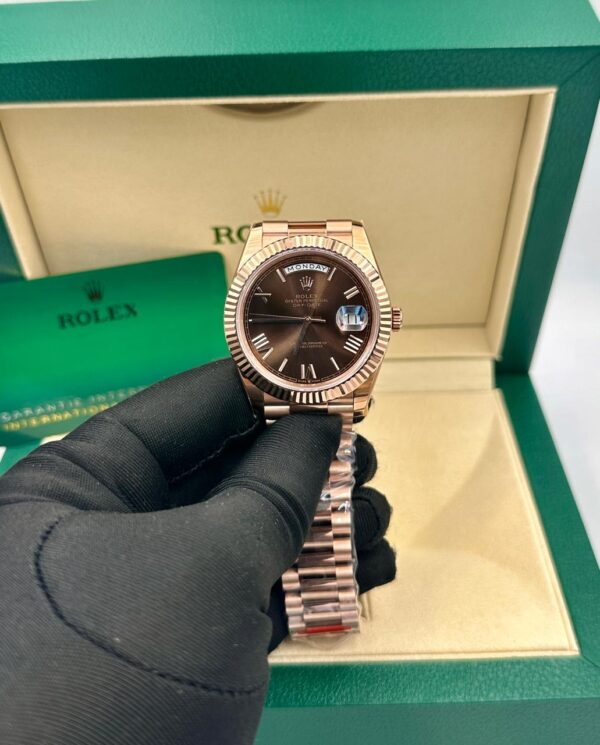 Rolex Day-Date 228235 in Rose Gold Super Clone