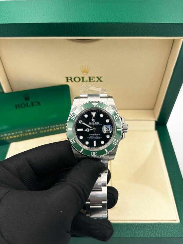 Rolex Submariner Date 116610LV Hulk Green Dial Super Clone
