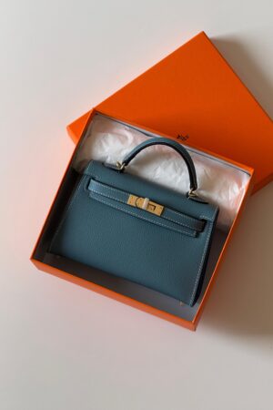 Hermès Mini Kelly 19 Sellier bag in Blue Jean Epsom Leather