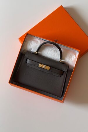 Hermès Kelly Sellier 19 Graphite Madame Gold Hardware
