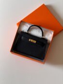 Hermès Mini Kelly 19 Black Epsom Leather with Gold Hardware