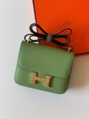Hermès Constance 18 shoulder bag in green Epsom leather