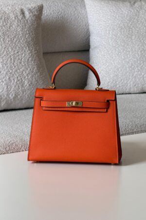 Hermès Kelly Sellier 25 bag in orange Epsom leather